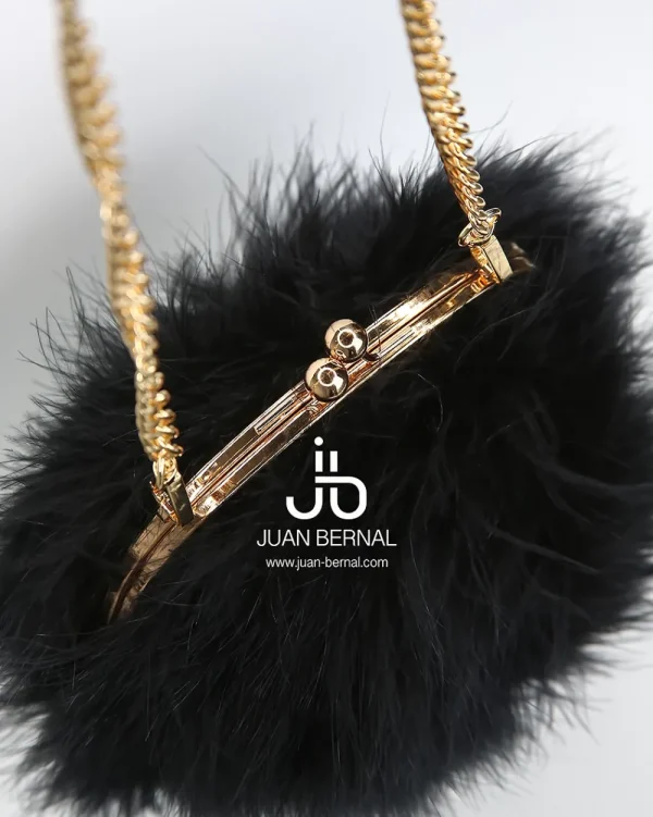 Juan Bernal Clutch^Bolso plumón negro