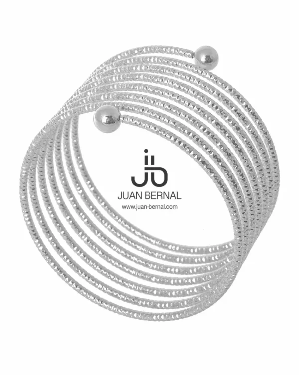 Juan Bernal Brazaletes^Brazalete Pirol pateado