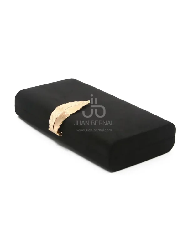 Juan Bernal Clutch^Clutch Nela