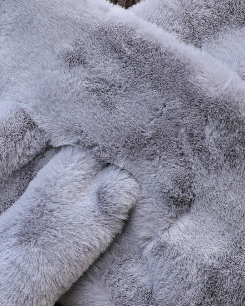 estola_soft_gris_1.webp Juan Bernal Estolas^Estola Soft gris