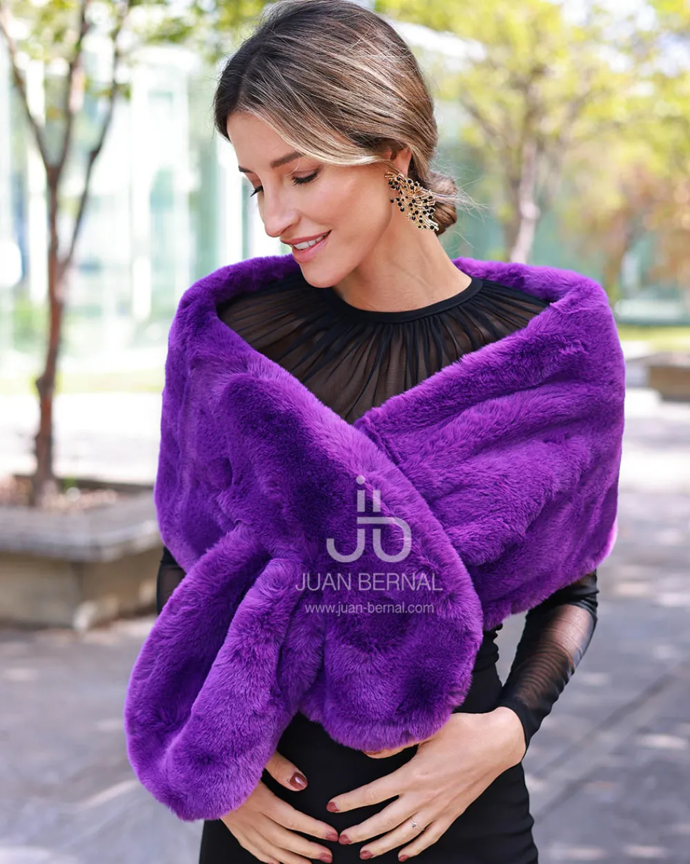 estola_soft_morado_0.webp Juan Bernal Estolas^Estola Soft morado